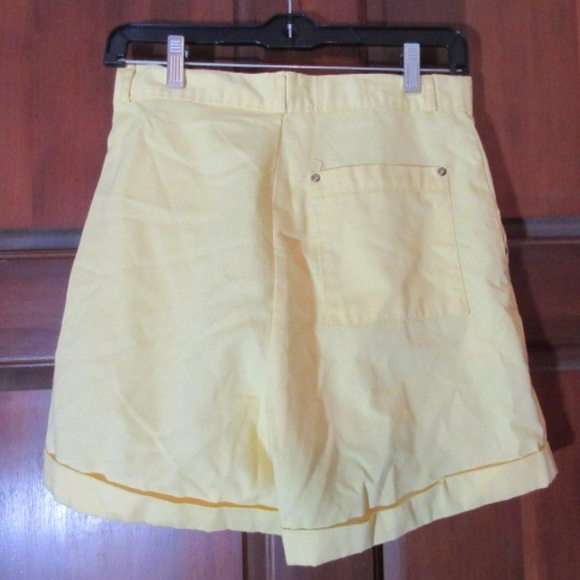 ALEXIDA Yellow Polyester/Cotton Shorts Size 11/12 - Picture 2 of 3